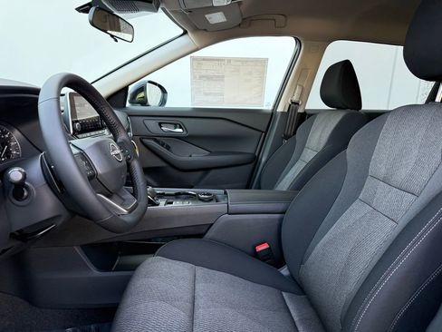New 2026 Nissan Rogue SV w/ Cold Weather Package image 15