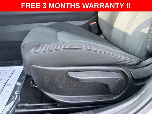 Used 2022 Kia K5 LXS FWD image 13