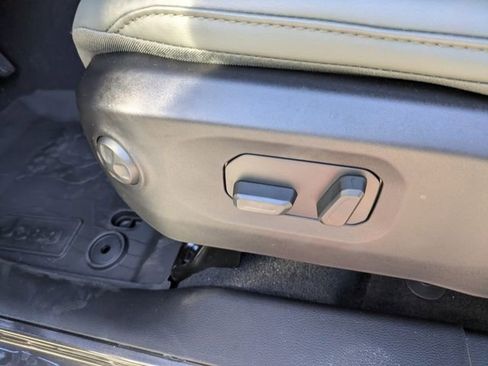 New 2026 Jeep Gladiator Mojave w/ Technology Group AWD/4WD image 21