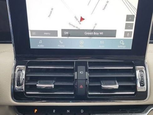 Used 2021 Lincoln Navigator Reserve image 8
