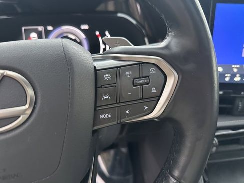 Used 2023 Lexus NX 350 AWD image 18