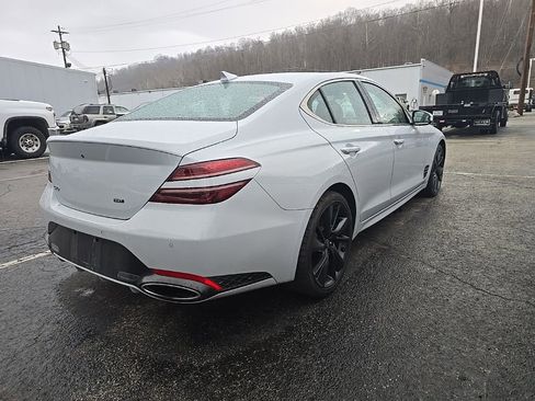 Used 2022 Genesis G70 3.3T w/ Sport Advanced Package image 4