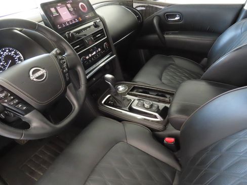 Used 2023 Nissan Armada Platinum w/ Captain's Chairs Package RWD image 22
