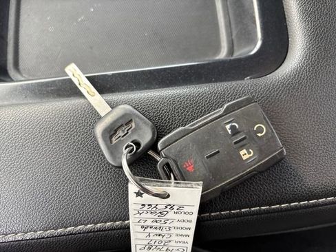 Used 2017 Chevrolet Silverado 1500 LT w/ LPO, Street Package image 28