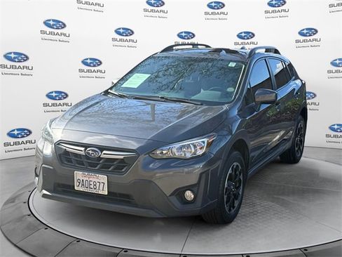 Used 2022 Subaru Crosstrek 2.0i Premium w/ Moonroof Package image 8