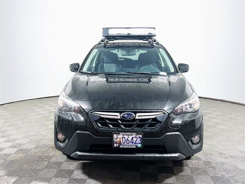 Used 2022 Subaru Crosstrek 2.0i Premium w/ Moonroof Package image 3
