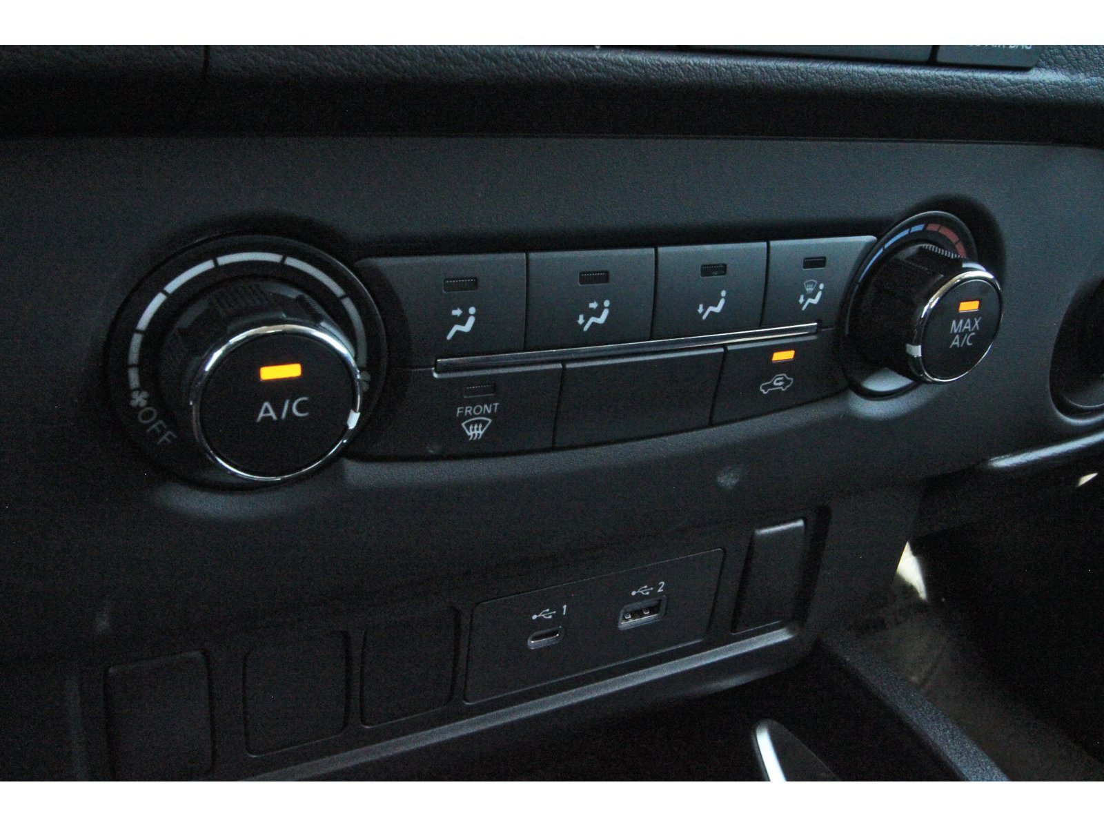 Certified 2024 Nissan Frontier SV AWD/4WD image 27