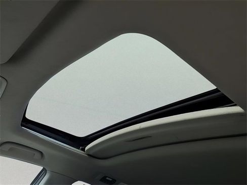 Used 2016 Honda Odyssey EX-L image 18