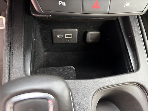 Used 2019 Cadillac XT4 Sport w/ Driver Awareness Package FWD image 30