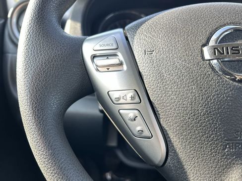 Used 2015 Nissan Versa Note S FWD image 23