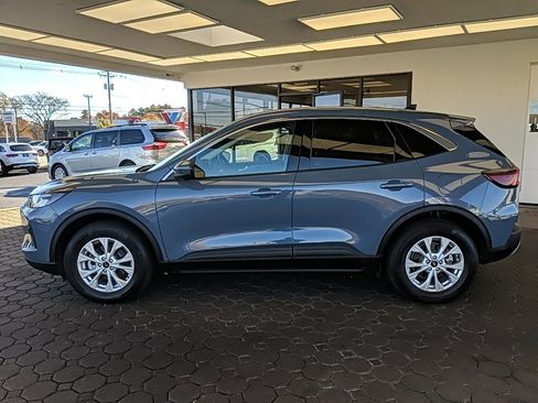 Certified 2023 Ford Escape Active w/ Tech Pack #2 image 8