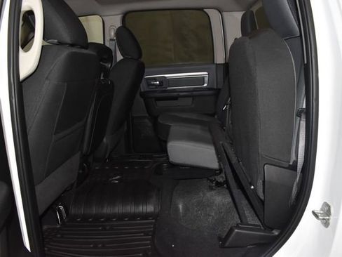 Used 2023 RAM 1500 Classic SLT w/ Protection Group AWD/4WD image 34