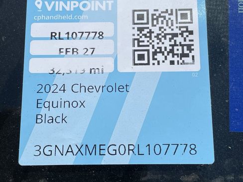 Used 2024 Chevrolet Equinox RS image 3