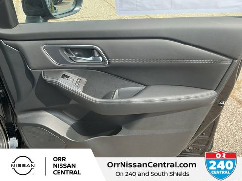 New 2026 Nissan Rogue Platinum w/ Platinum Premium Package image 10