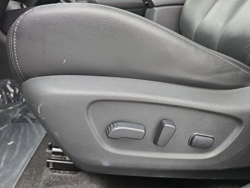 Used 2019 Nissan Rogue SL w/ Premium Package AWD/4WD image 29