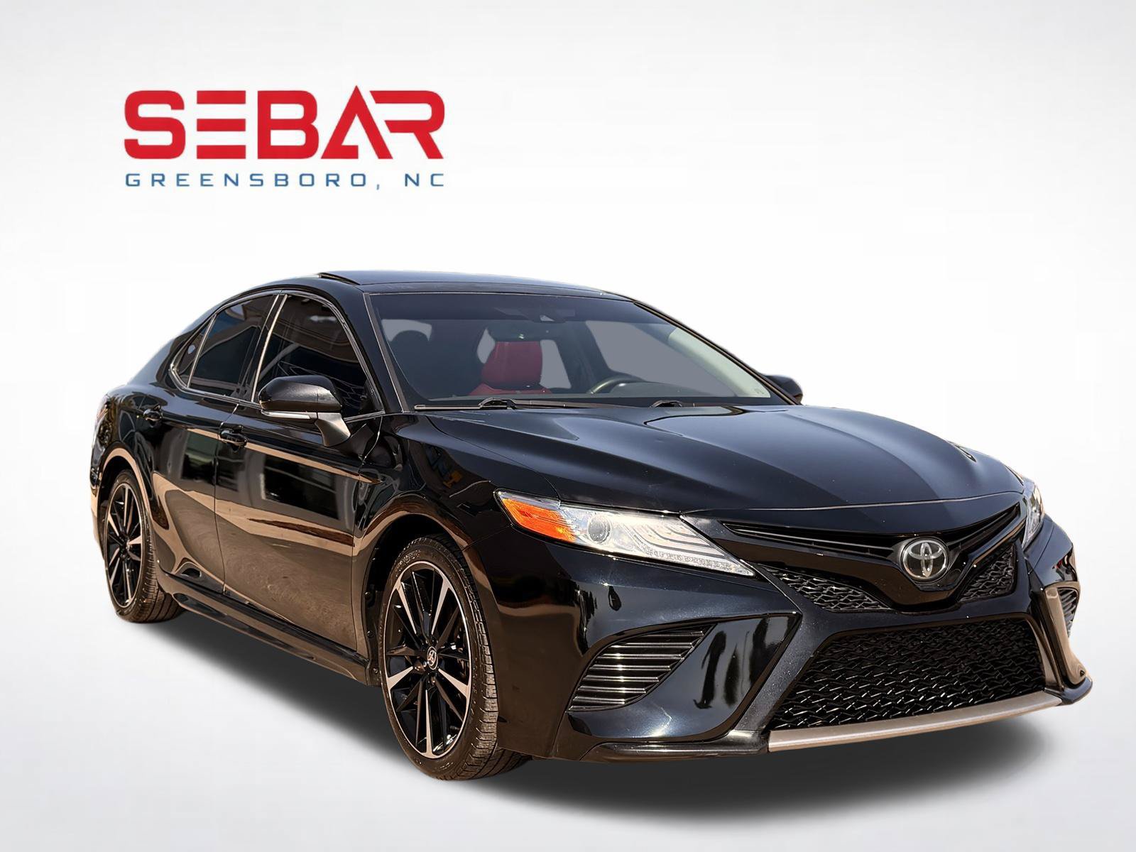 Used 2020 Toyota Camry XSE FWD image 11