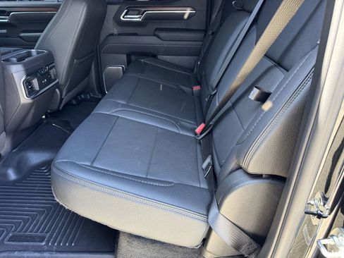 Used 2025 GMC Sierra 1500 Denali w/ Denali Reserve Package image 12