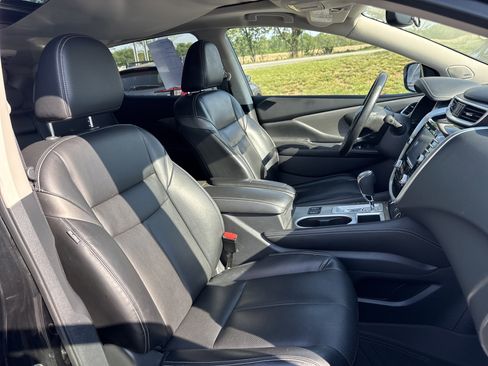 Used 2018 Nissan Murano SL w/ Moonroof Package AWD/4WD image 14
