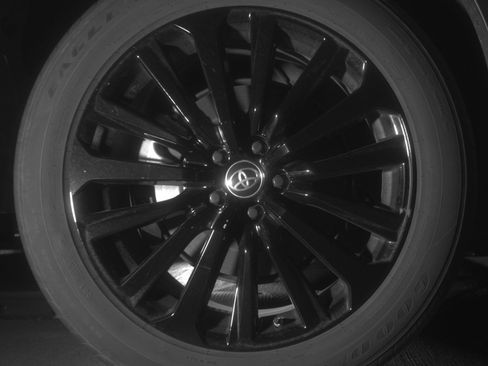 Used 2025 Toyota Highlander XSE image 15