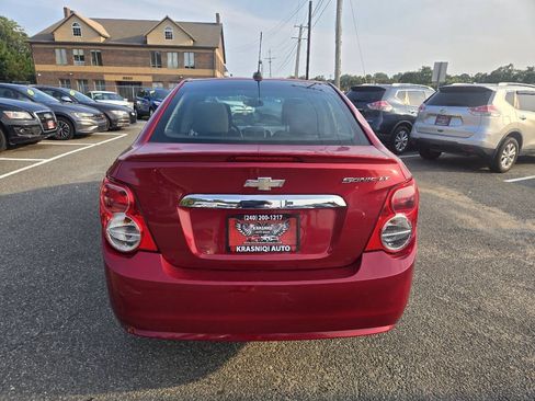 Used 2016 Chevrolet Sonic LT w/ Wheels and Fog Lamp Package FWD image 7