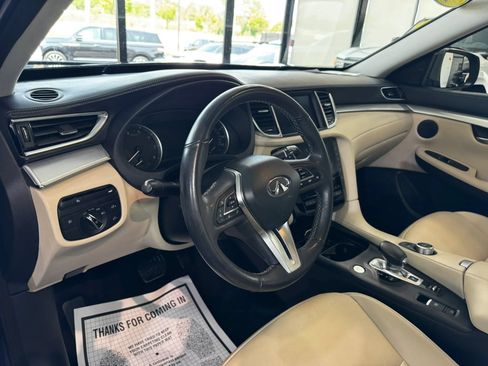 Used 2020 INFINITI QX50 Luxe w/ Navigation Package AWD/4WD image 22