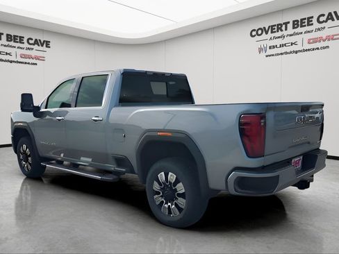 New 2026 GMC Sierra 2500 Denali w/ Denali Reserve Package image 7