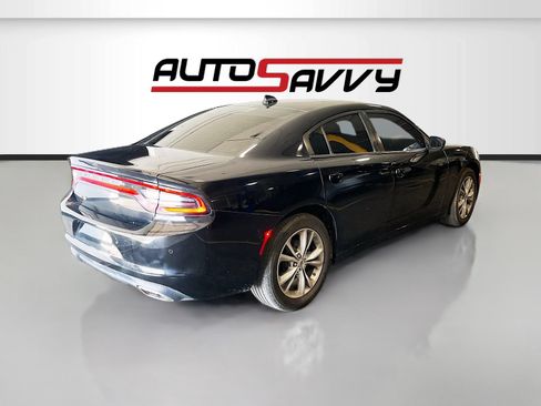 Used 2022 Dodge Charger SXT AWD/4WD image 7