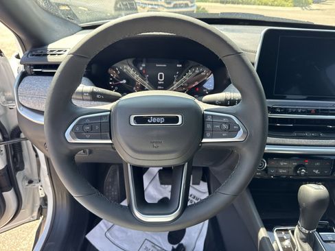 New 2025 Jeep Compass Latitude w/ Convenience Group image 21