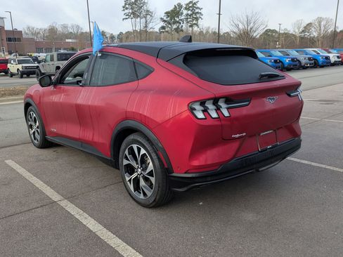 Certified 2023 Ford Mustang Mach-E Premium image 6