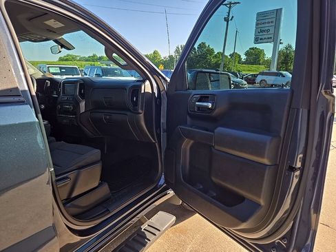 Used 2021 Chevrolet Silverado 1500 Custom AWD/4WD image 69
