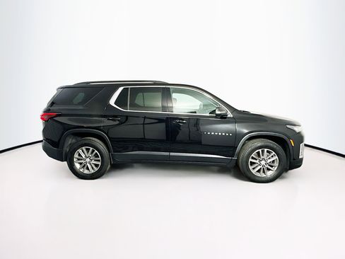 Used 2023 Chevrolet Traverse LT image 10