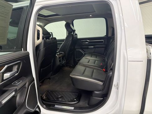 Used 2022 RAM 1500 Laramie w/ Laramie Southwest Edition AWD/4WD image 22