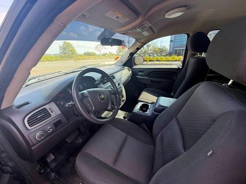 Used 2013 Chevrolet Tahoe 2WD image 4