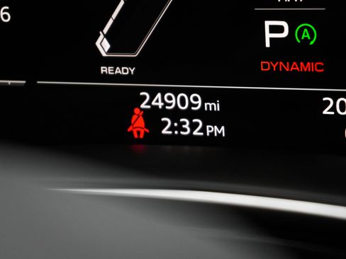 Used 2024 Audi RS Q8 image 23