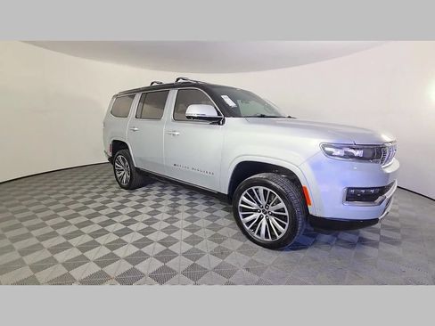 Used 2022 Jeep Grand Wagoneer Series III AWD/4WD image 53