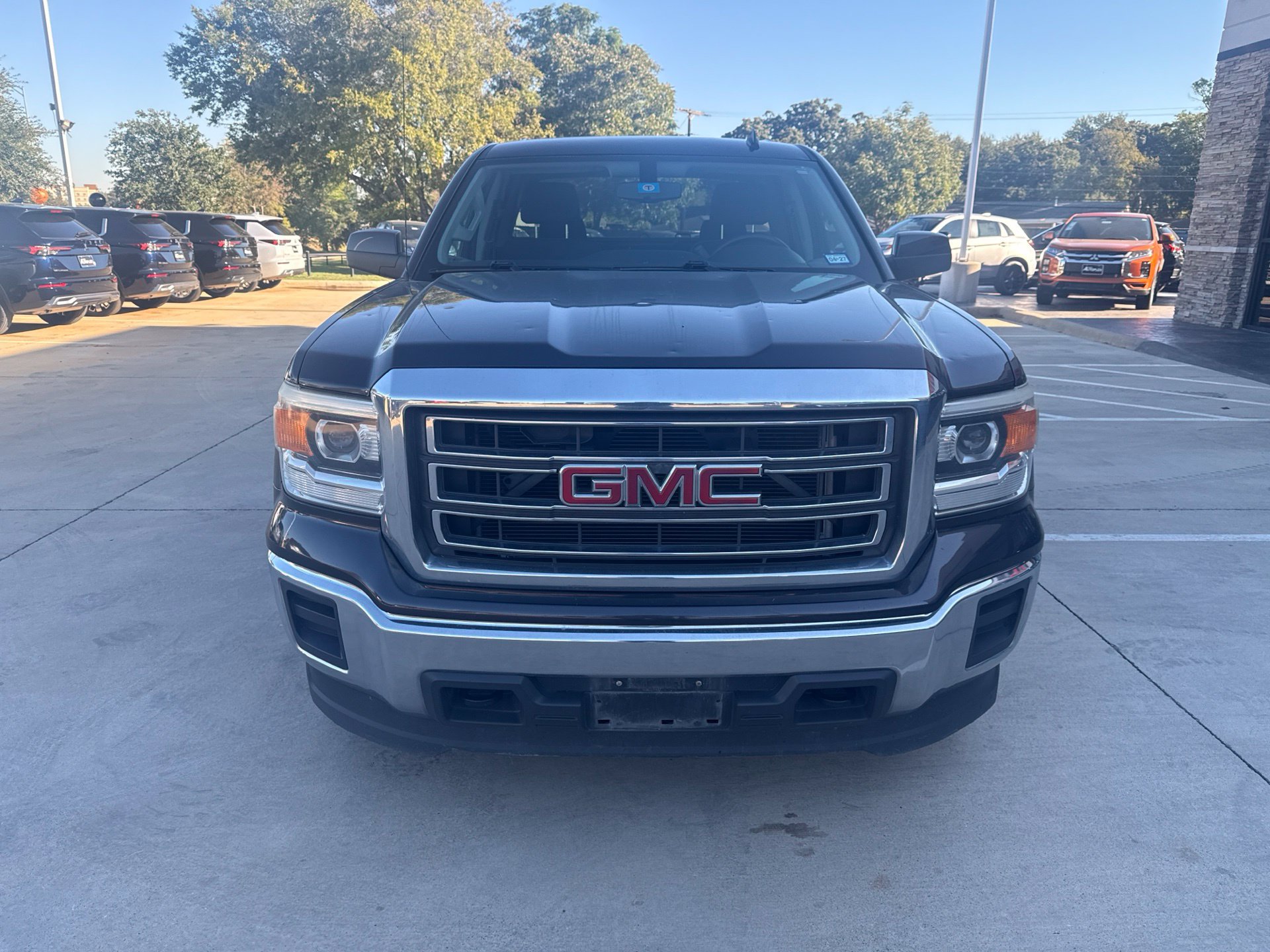 Used 2014 GMC Sierra 1500 SLE AWD/4WD image 2