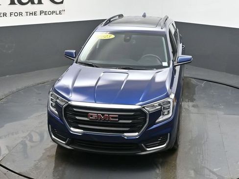 Used 2023 GMC Terrain SLE w/ Driver Convenience Package image 58