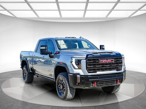 Used 2024 GMC Sierra 2500 AT4X AWD/4WD image 5