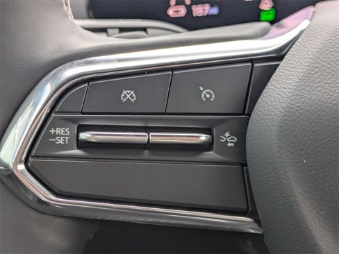 New 2024 Chevrolet Blazer EV LT image 39