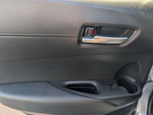Certified 2023 Toyota Corolla Cross XLE w/ Convenience Package FWD image 23