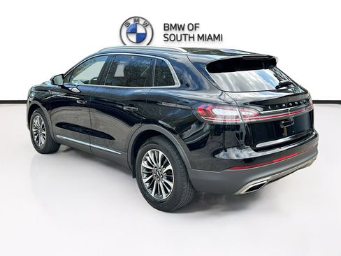 Used 2022 Lincoln Nautilus FWD w/ Premium Package image 5