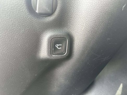 Used 2021 Jeep Compass Latitude AWD/4WD image 19
