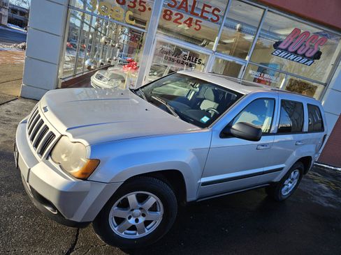 Used 2008 Jeep Grand Cherokee Laredo w/ Sun/Sound Group image 13