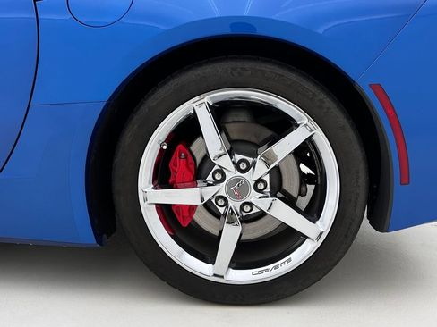 Used 2014 Chevrolet Corvette Base w/ 2LT Preferred Equipment Group image 30