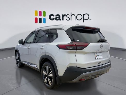 Used 2023 Nissan Rogue SL w/ SL Premium Package AWD/4WD image 3