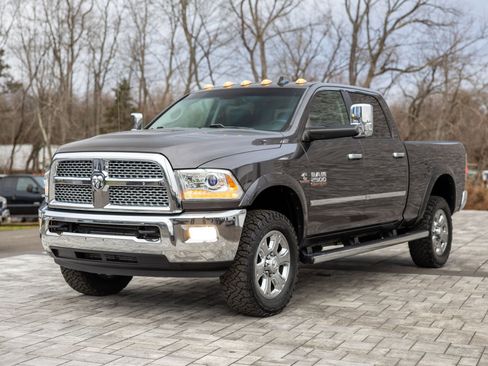 Used 2016 RAM 2500 Laramie image 5