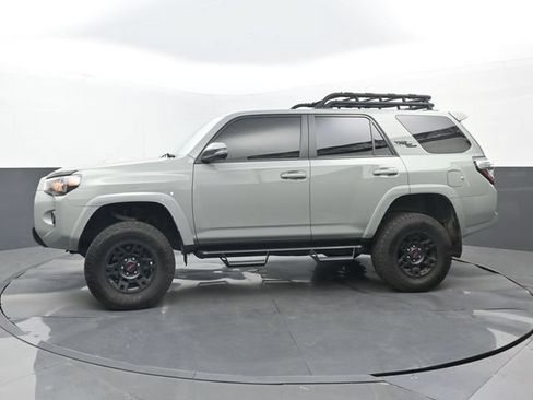 Used 2023 Toyota 4Runner TRD Off-Road Premium w/ Moonroof Package AWD/4WD image 7