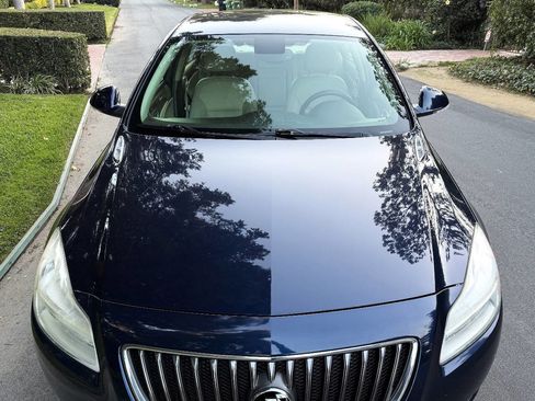 Used 2012 Buick Regal Leather image 10