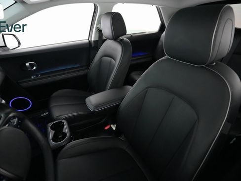 Used 2024 Hyundai Ioniq 5 Limited image 10