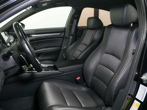 Used 2020 Honda Accord Sport image 11
